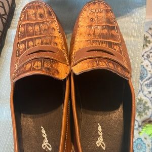 Men’s snakeskin loafer size 12